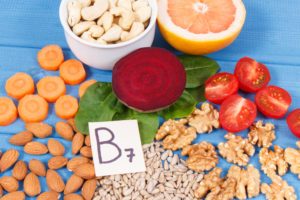 Přirozené zdroje vitaminu B7 v potravě